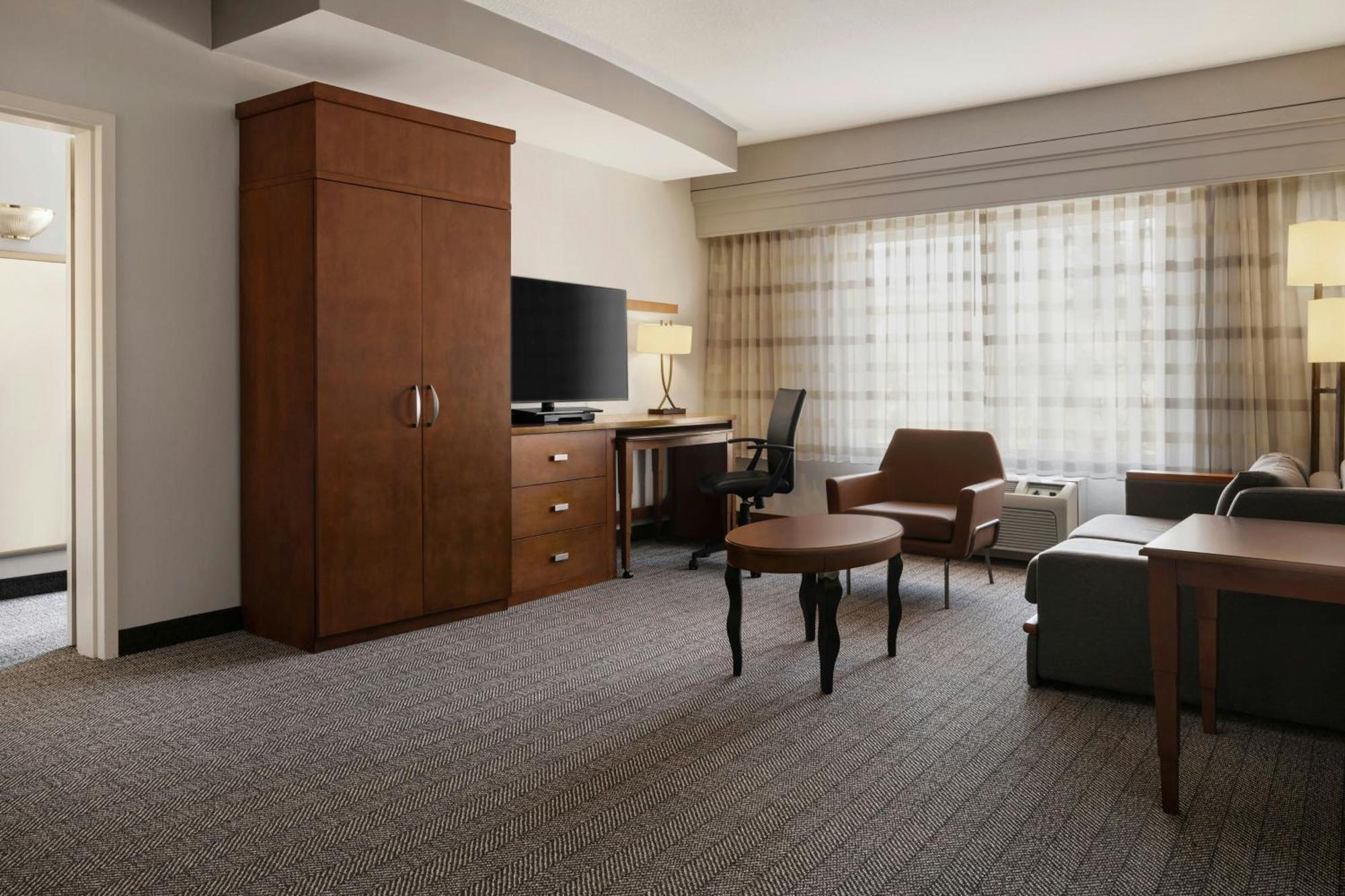 คอร์ตยาร์ด เวนจูรา ซิมีวัลเล่ย์ Hotel ซิมิวัลเลย์ ภายนอก รูปภาพ