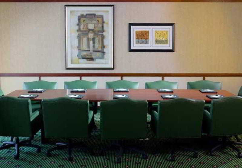คอร์ตยาร์ด เวนจูรา ซิมีวัลเล่ย์ Hotel ซิมิวัลเลย์ ภายนอก รูปภาพ